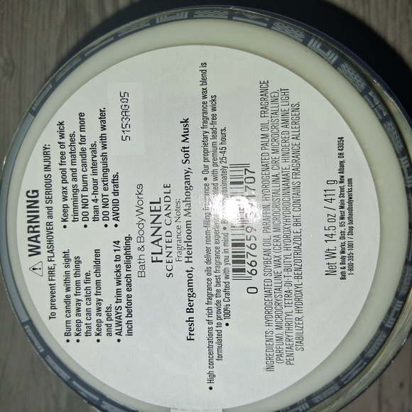 Bath & Body Works FLANNEL 3-Wick Candle 14.5oz. Bergamot, Mahogany, Musk NEW! - Picture 4 of 4